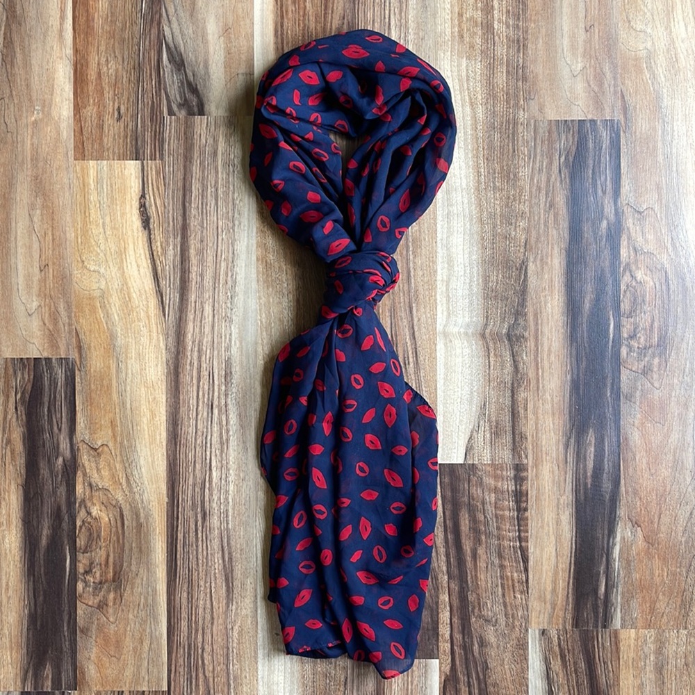 The Limited Navy Blue Red Lipstick Scarf Wrap